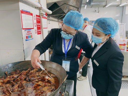 餐饮中心圆满完成2023年单招考试餐饮服务保障任务